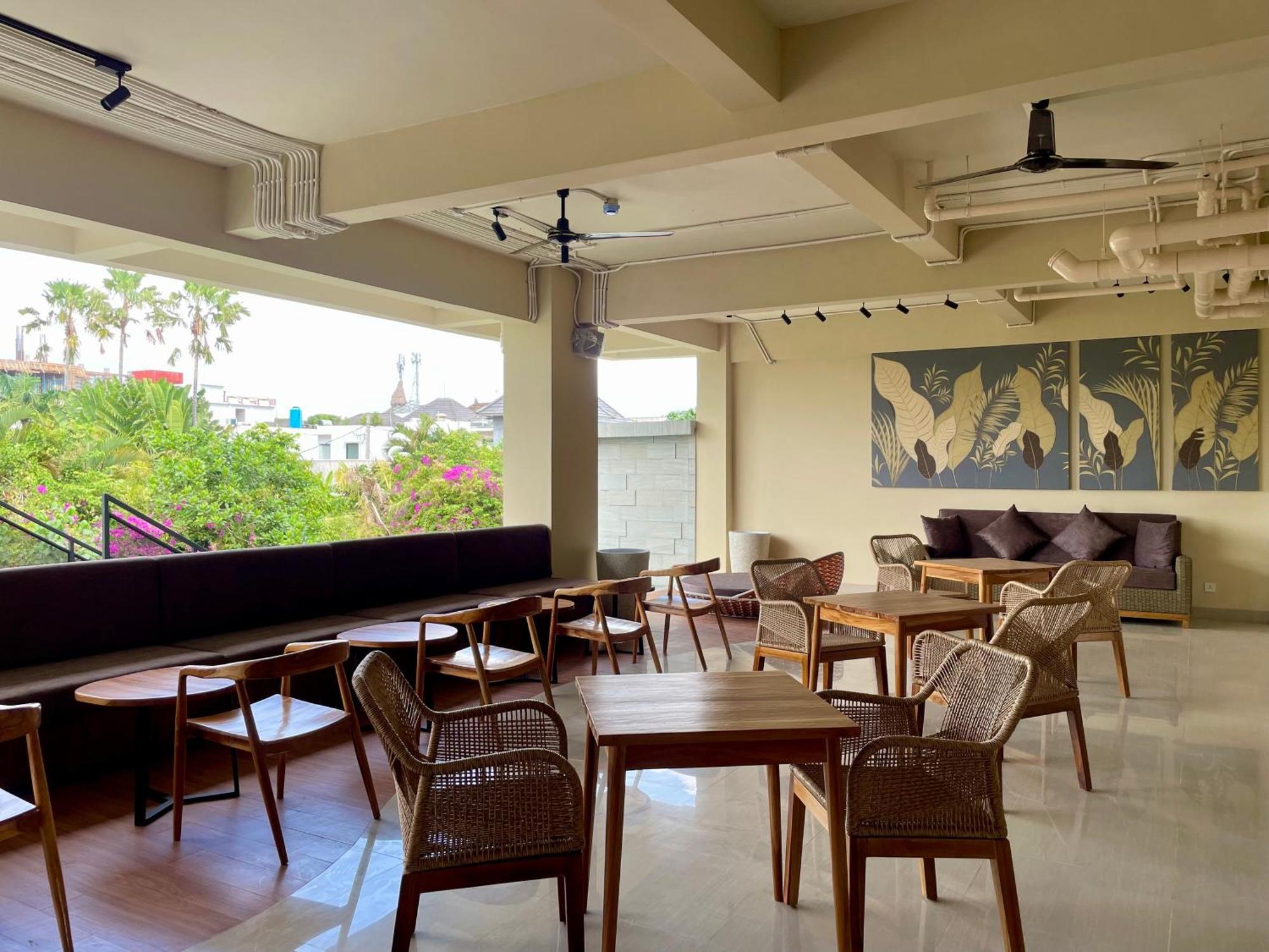 Anaya Hotel Canggu Bagian luar foto